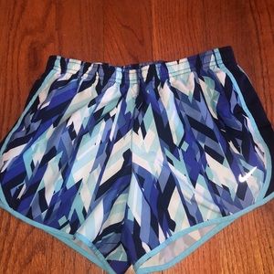 youth nike shorts (5 for $25 nike shorts)